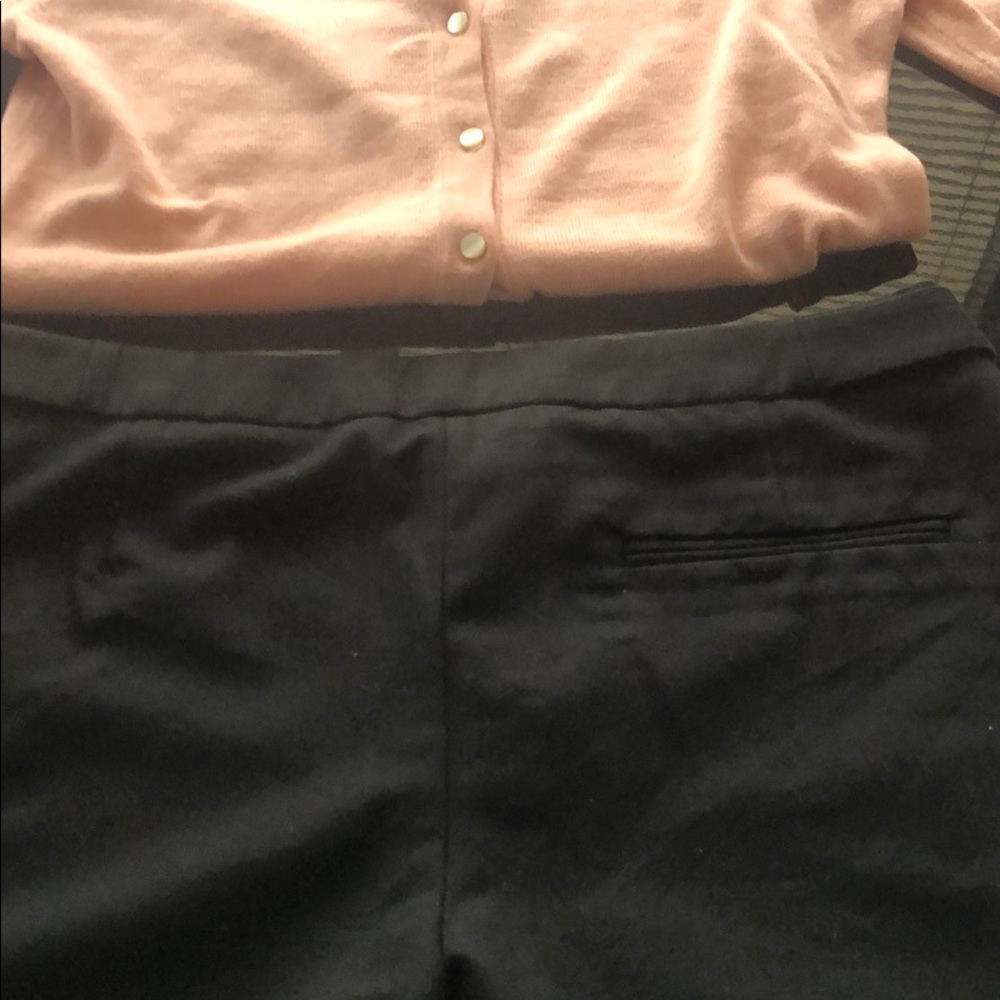 Two piece set - Picture 4 of 4